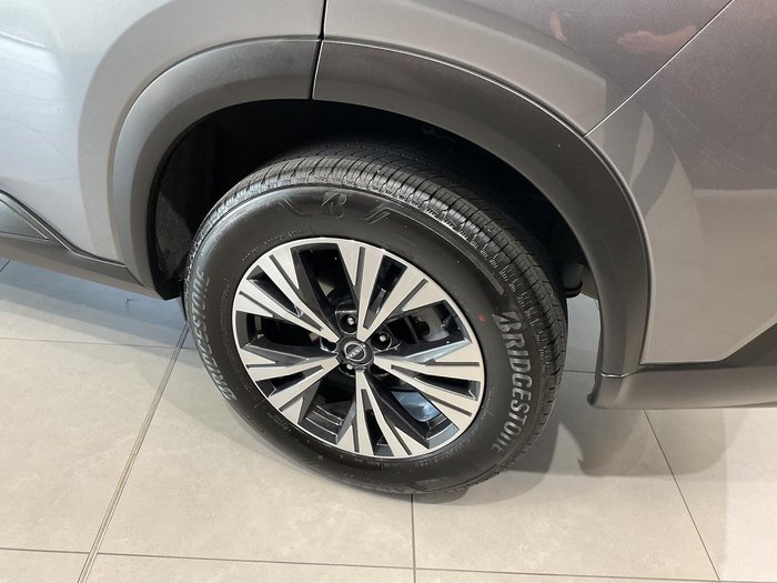 2024 Nissan X-TRAIL ST-L