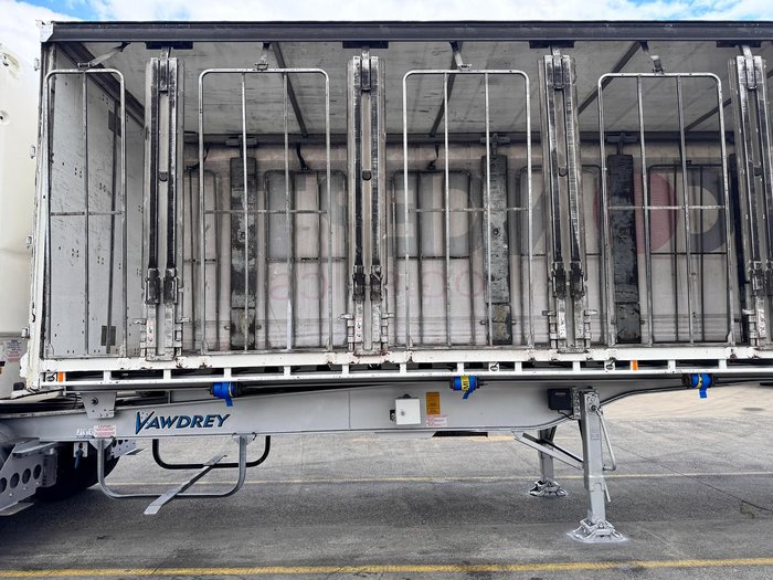 2016 Vawdrey 36 Pallet Roll Back A, Drop Deck Tag