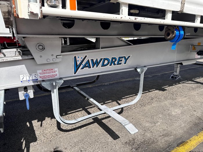 2016 Vawdrey 36 Pallet Roll Back A, Drop Deck Tag