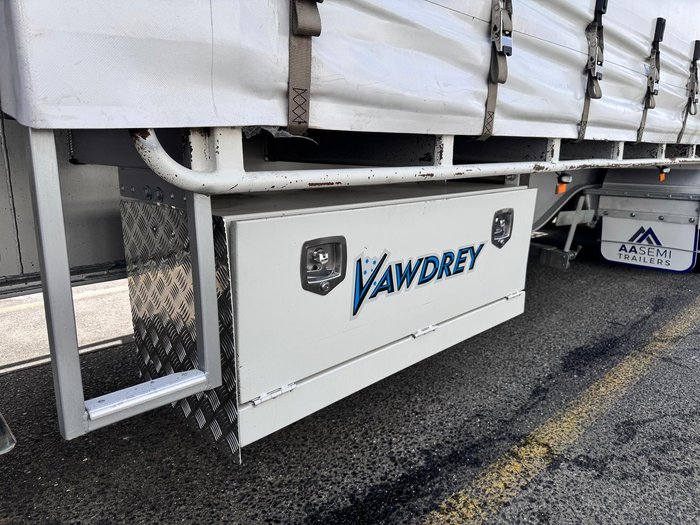 2016 Vawdrey 36 Pallet Roll Back A, Drop Deck Tag