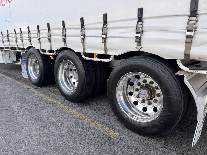 2016 Vawdrey 36 Pallet Roll Back A, Drop Deck Tag