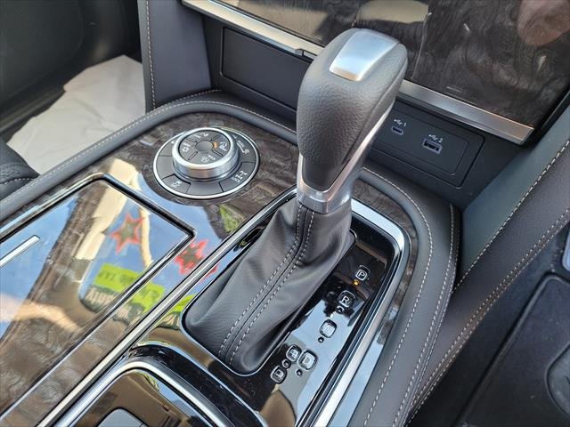 2025 NISSAN Y62 TI PATROL WAG 5.6 PET AUTO TI GUN METALLIC