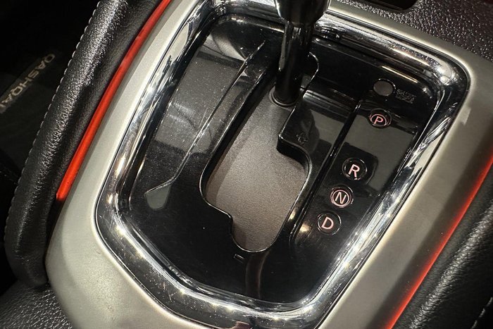 2015 Nissan QASHQAI Ti