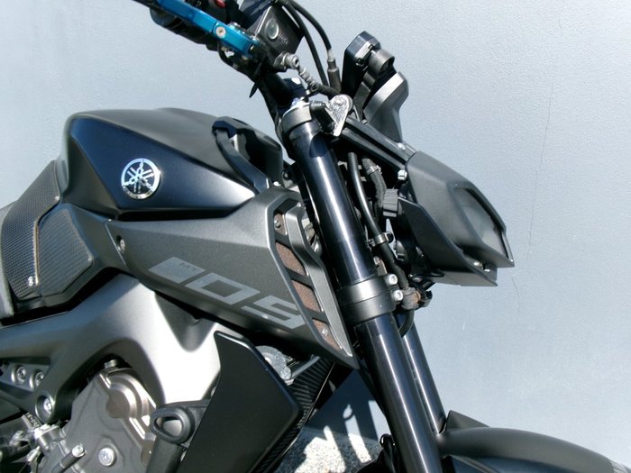 2017 YAMAHA MT-09 Black