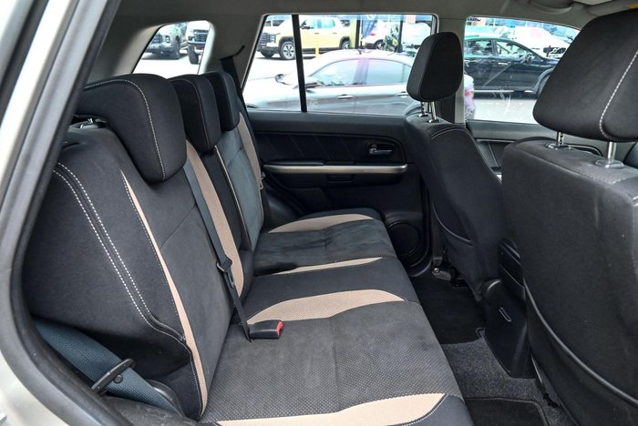 2016 Suzuki Grand Vitara Sport