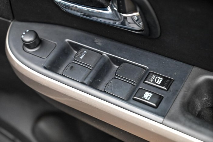 2016 Suzuki Grand Vitara Sport