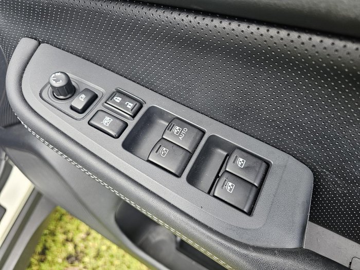 2015 Subaru Outback 2.5i Premium 5GEN MY15 AWD Crystal White