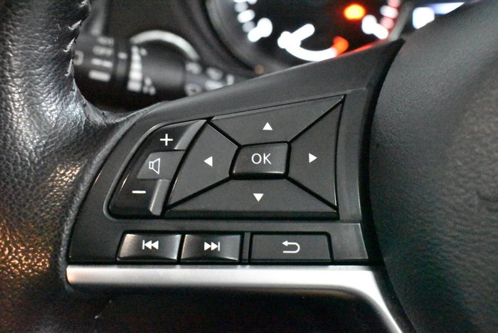 2019 Nissan X-TRAIL ST-L