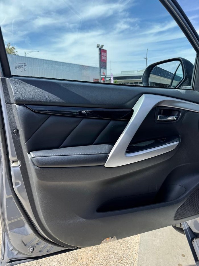 2016 Mitsubishi Pajero Sport GLS QE MY16 4X4 Dual Range Titanium