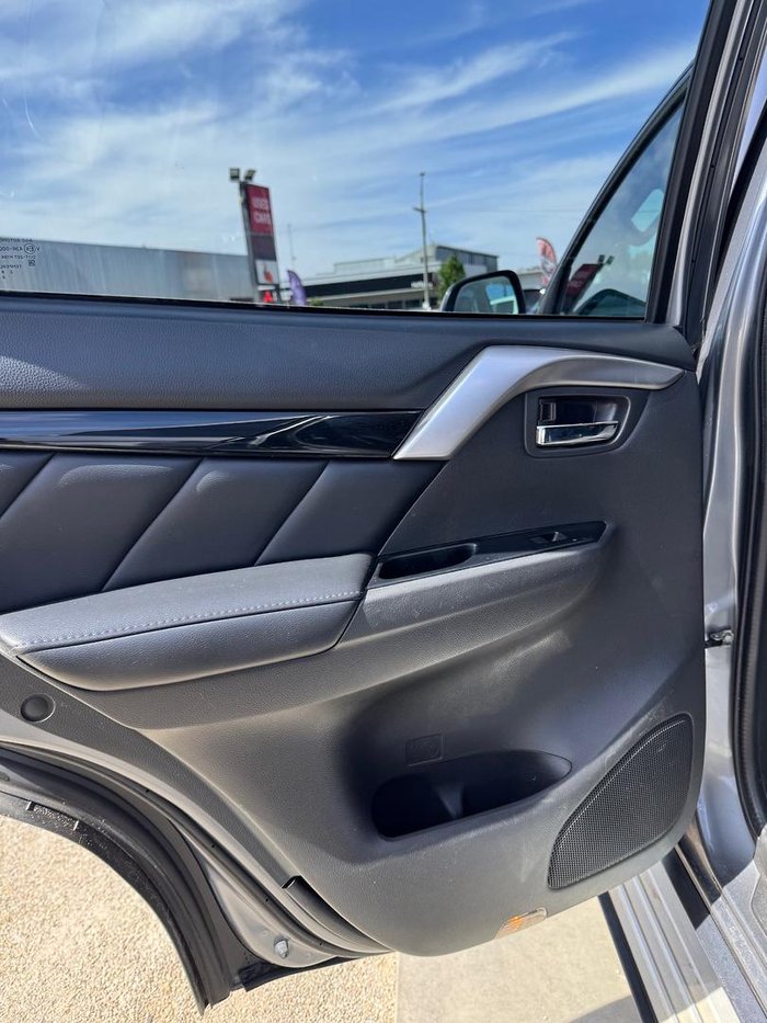 2016 Mitsubishi Pajero Sport GLS QE MY16 4X4 Dual Range Titanium