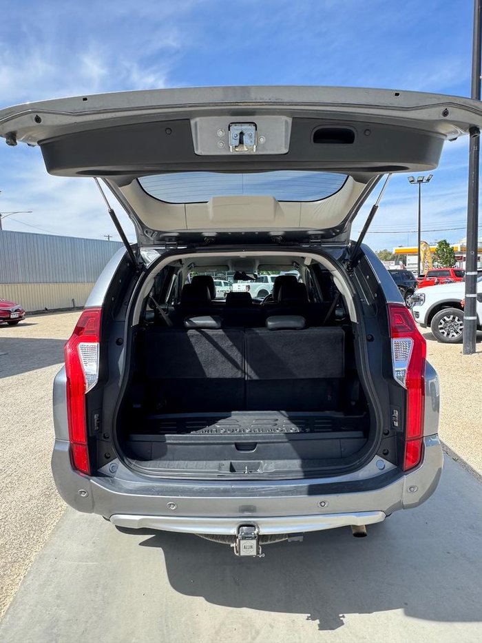 2016 Mitsubishi Pajero Sport GLS QE MY16 4X4 Dual Range Titanium