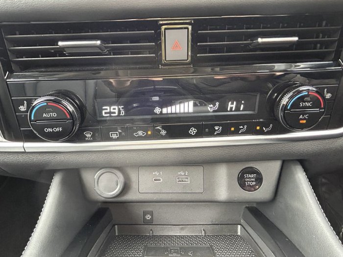 2024 Nissan X-TRAIL ST-L