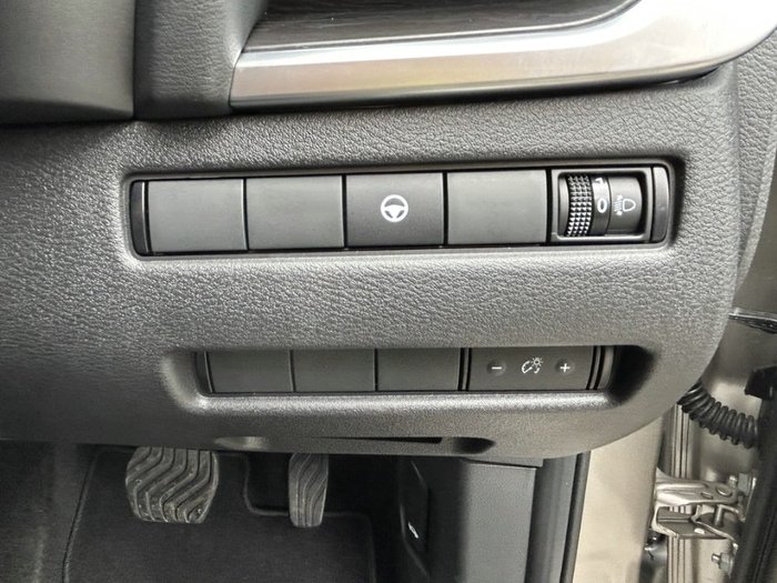 2024 Nissan X-TRAIL ST-L