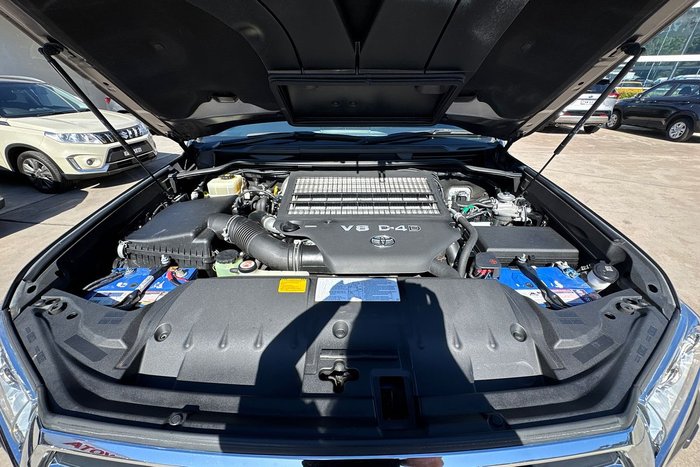 2019 Toyota Landcruiser VX