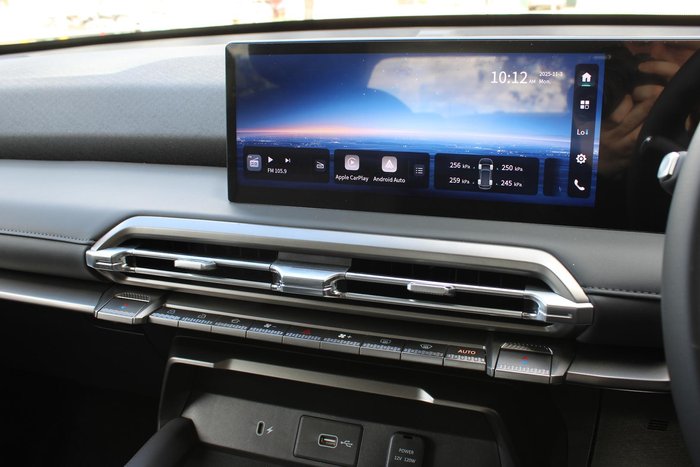 2025 MG MGU9 Explore