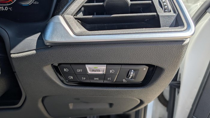 2020 BMW 3 Series 330i M Sport