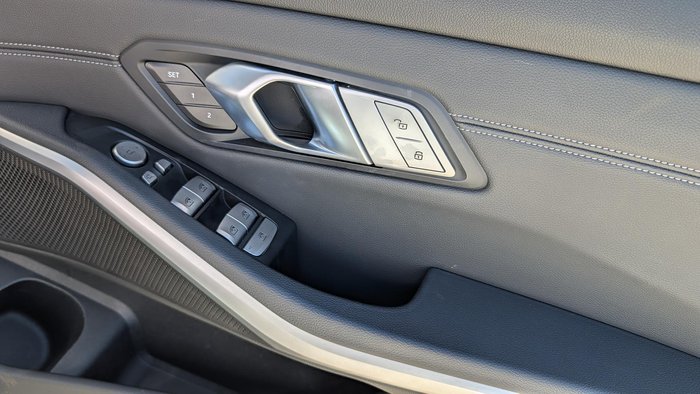 2020 BMW 3 Series 330i M Sport