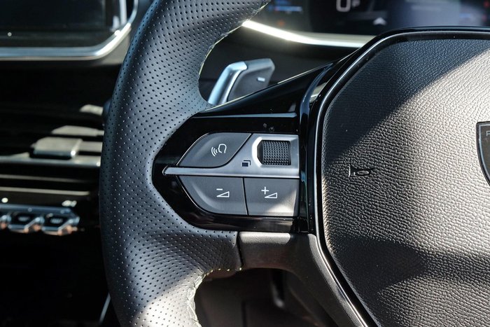 2024 Peugeot 2008 GT