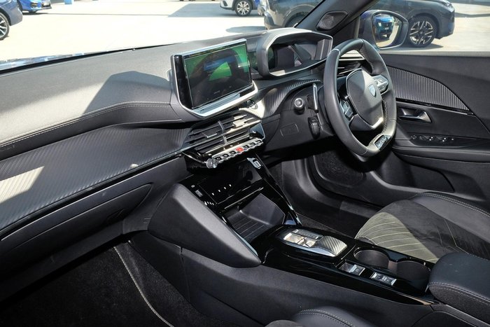 2024 Peugeot 2008 GT