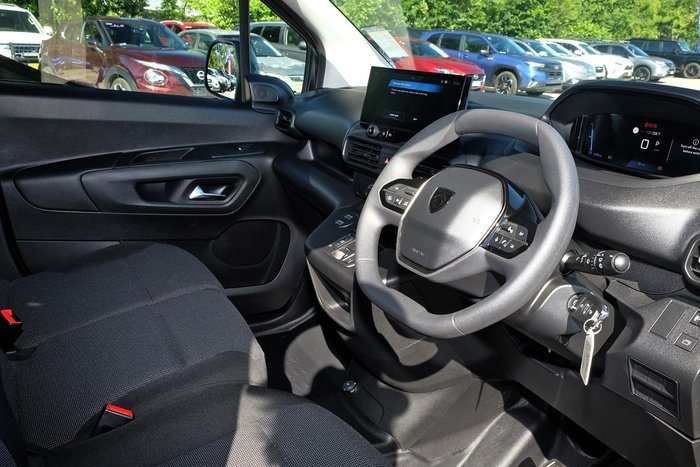 2025 Peugeot Partner Pro