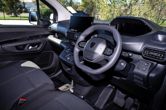 2025 Peugeot Partner Premium