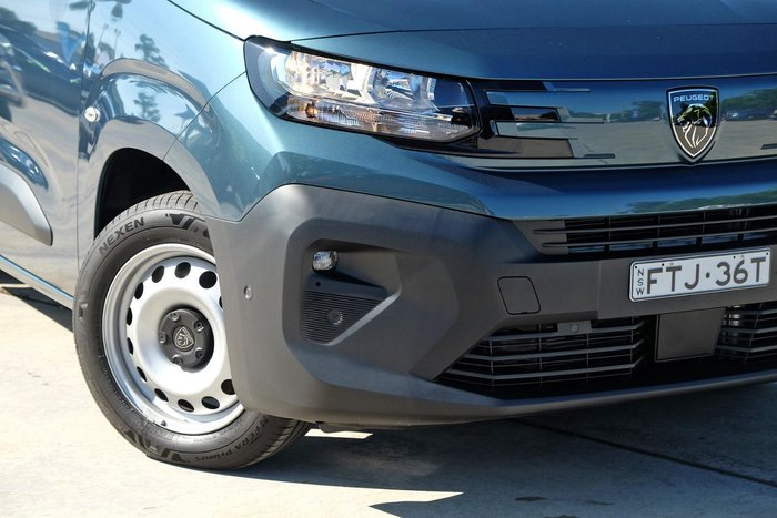 2025 Peugeot Partner Pro