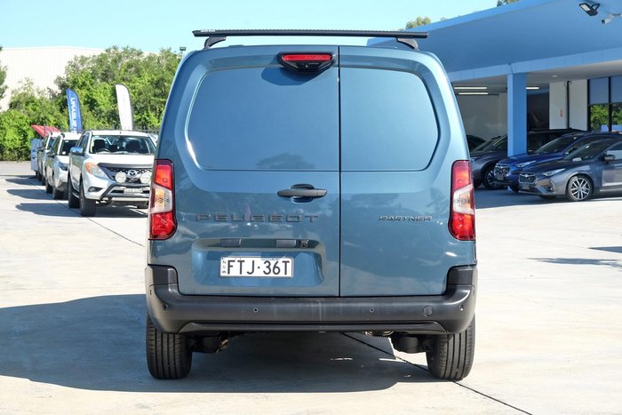 2025 Peugeot Partner Pro