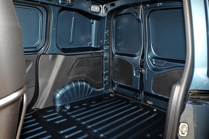 2025 Peugeot Partner Pro