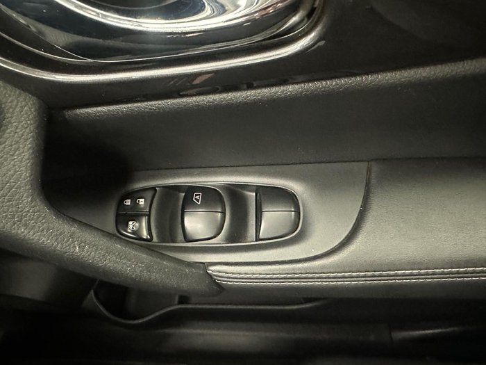 2021 Nissan X-TRAIL ST-L