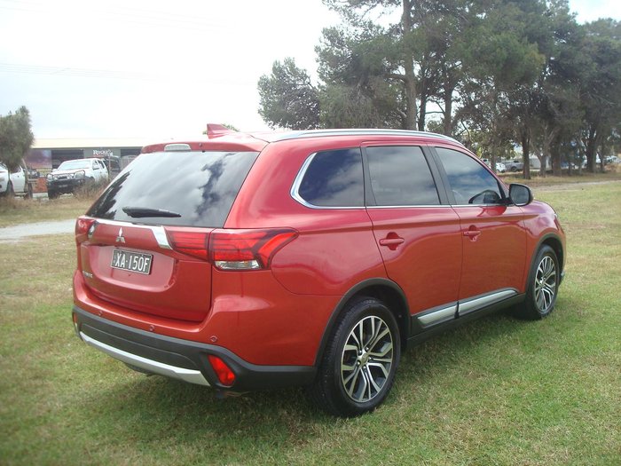 2017 Mitsubishi Outlander LS