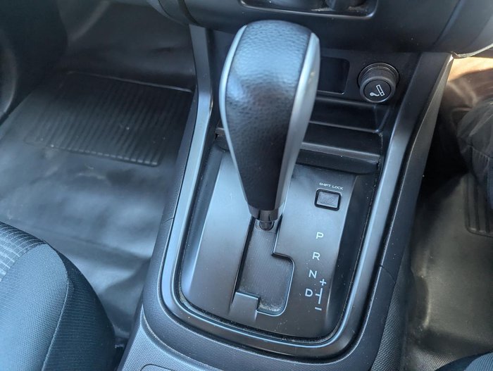 2018 Isuzu D-MAX SX High Ride MY17 4x2 Splash White