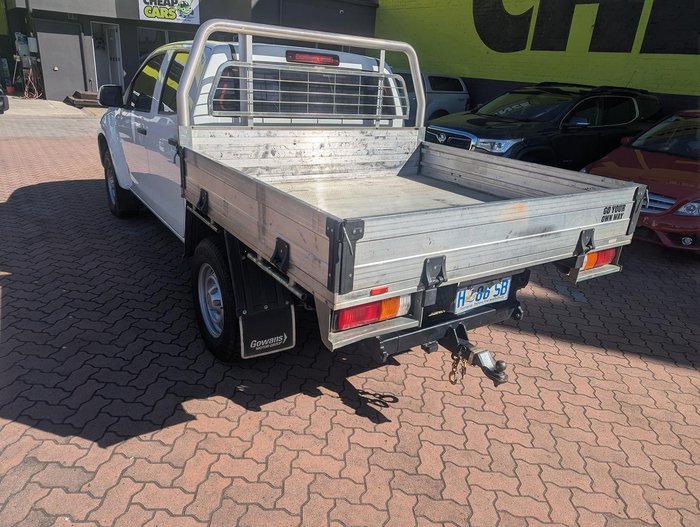 2018 Isuzu D-MAX SX High Ride MY17 4x2 Splash White