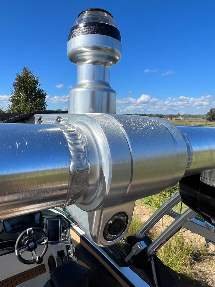 2023 MasterCraft XT22