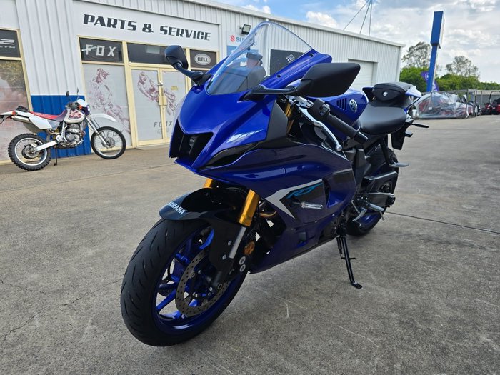 2025 Yamaha YZF-R7LA BLUE/BLACK