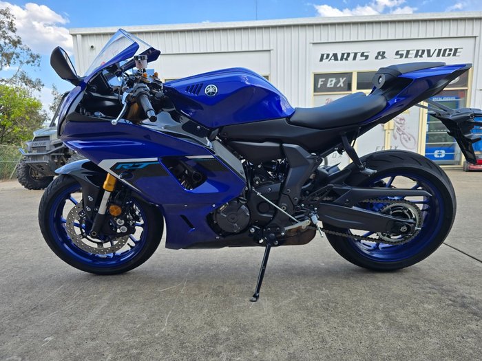 2025 Yamaha YZF-R7LA BLUE/BLACK