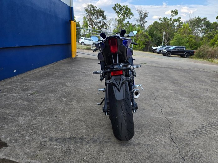 2025 Yamaha YZF-R7LA BLUE/BLACK