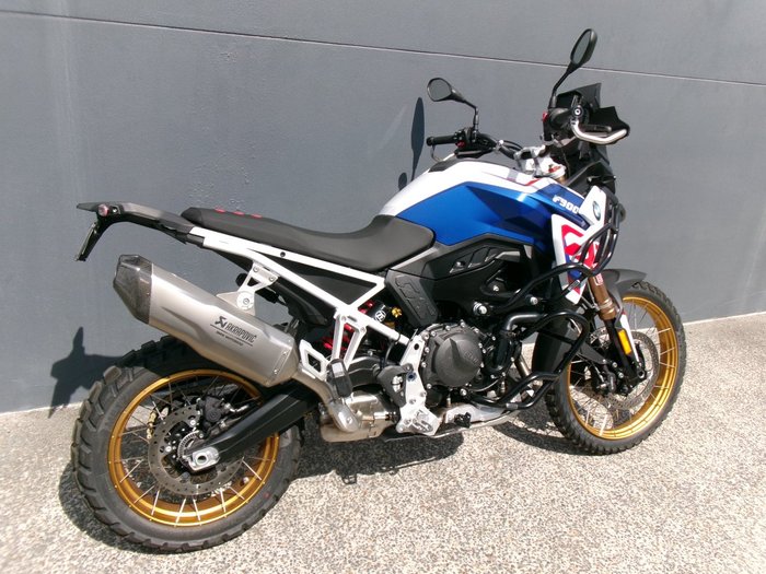 2025 BMW Motorrad F 900 GS ENDURO LIGHT WHITE/RACING BLUE METALLIC/RACING RED
