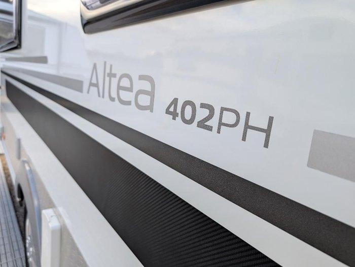 2016 Adria Altea 402Ph