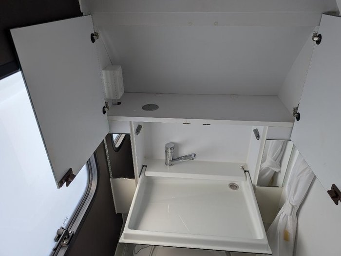 2016 Adria Altea 402Ph