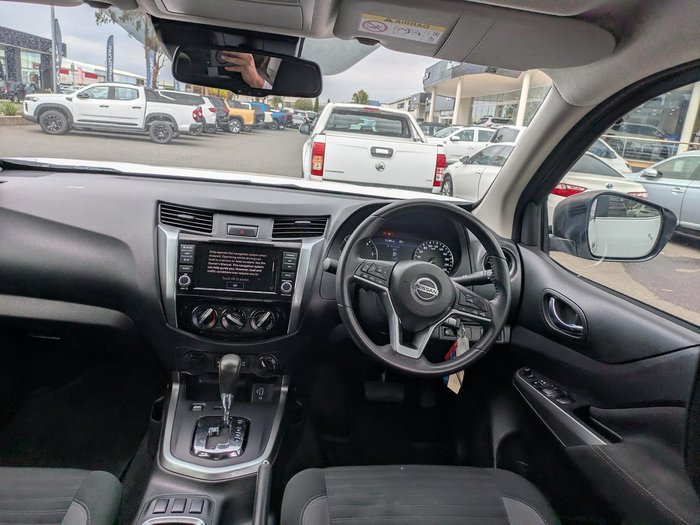 2021 Nissan Navara ST