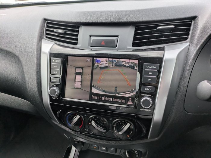 2021 Nissan Navara ST