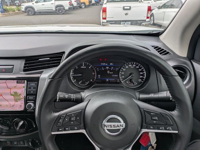 2021 Nissan Navara ST