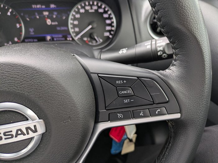 2021 Nissan Navara ST