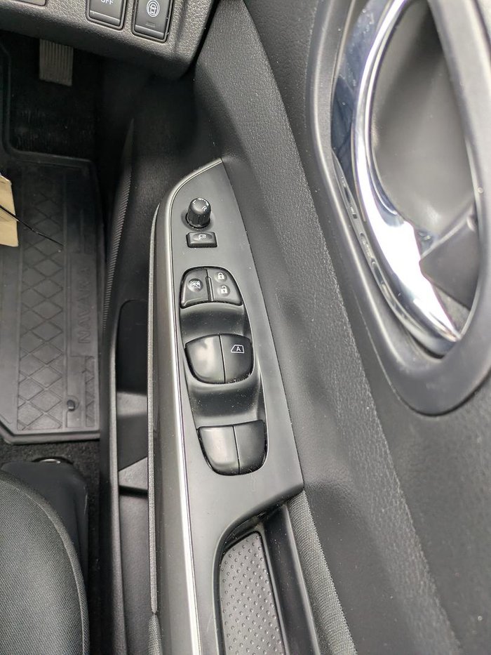 2021 Nissan Navara ST