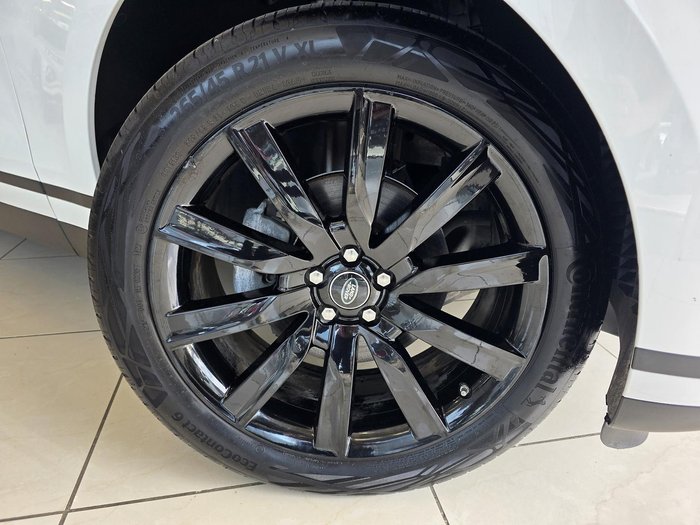 2019 Land Rover Range Rover Velar P250 SE L560 MY20 AWD Fuji White