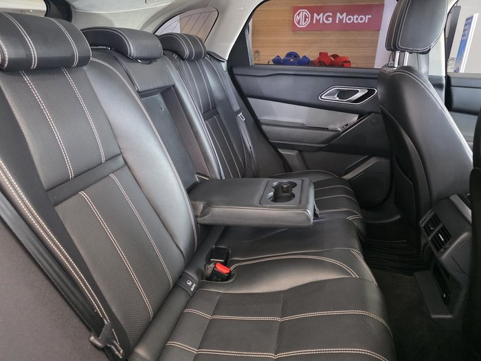 2019 Land Rover Range Rover Velar P250 SE L560 MY20 AWD Fuji White