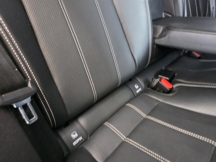 2019 Land Rover Range Rover Velar P250 SE L560 MY20 AWD Fuji White