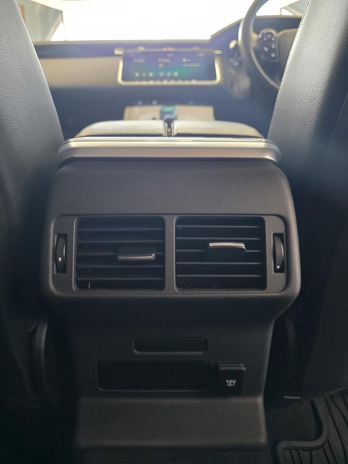 2019 Land Rover Range Rover Velar P250 SE L560 MY20 AWD Fuji White