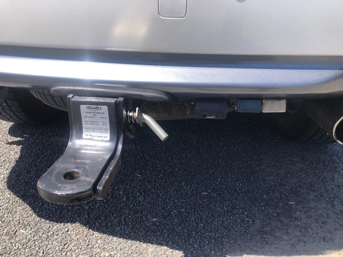 2016 Isuzu MU-X LS-T