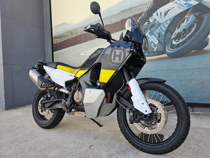 2022 HUSQVARNA NORDEN 901 GREY